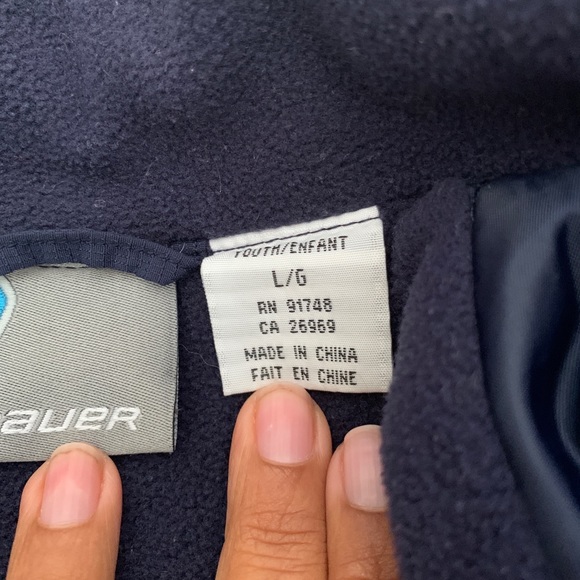 Sold on Facebook - Picture 3 of 5